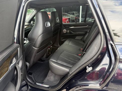 Used 2018 BMW X5 M AWD/4WD image 31