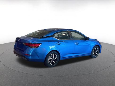 Used 2025 Nissan Sentra SV image 15