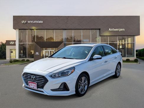 Used 2018 Hyundai Sonata Limited w/ Cargo Package FWD image 7