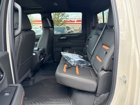New 2026 GMC Sierra 2500 AT4 w/ AT4 Premium Plus Package AWD/4WD image 14