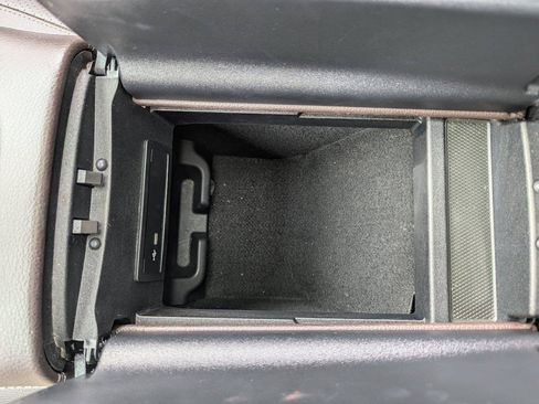 Used 2020 Mercedes-Benz GLE 350 4MATIC image 24