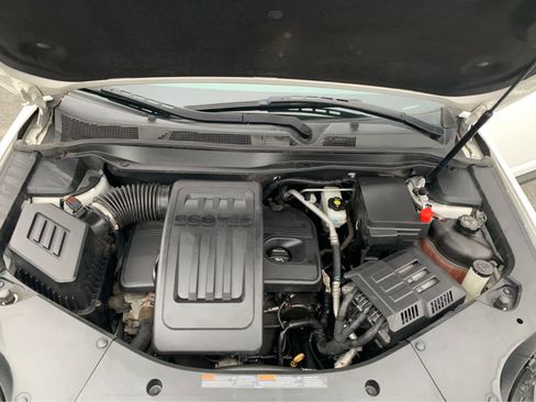 Used 2016 GMC Terrain SLE image 9