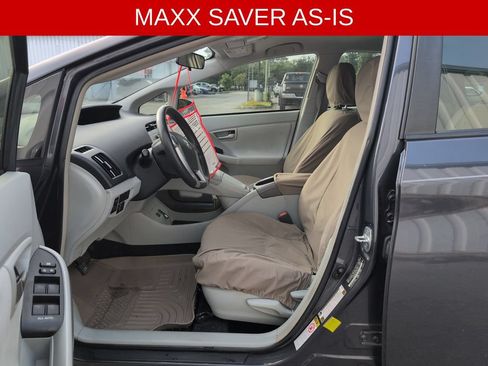 Used 2015 Toyota Prius Two FWD image 10