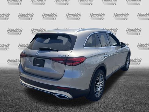 Used 2024 Mercedes-Benz GLC 300 4MATIC image 10