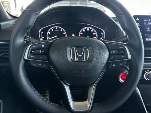 Used 2022 Honda Accord Sport image 26
