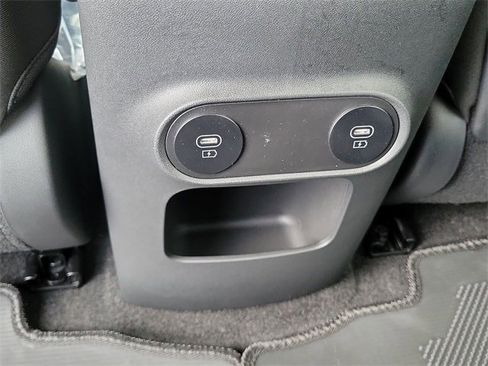 New 2026 Hyundai Ioniq 5 SE image 17