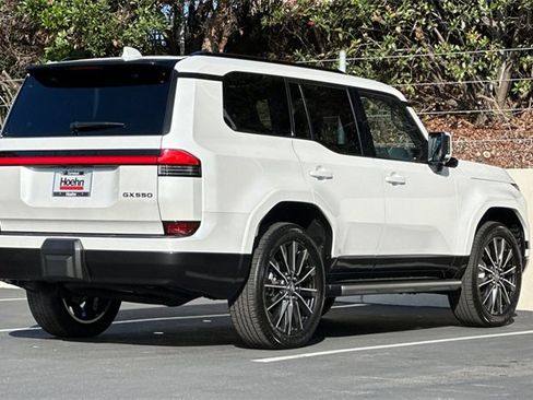 Used 2025 Lexus GX 550 550 Luxury image 5