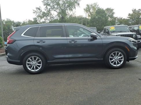Used 2024 Honda CR-V EX-L image 4