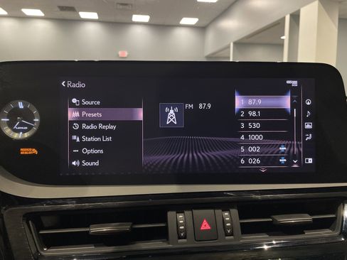 Used 2022 Lexus ES 350 F Sport image 26