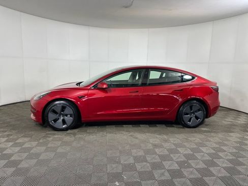 Used 2023 Tesla Model 3 Standard Range image 6