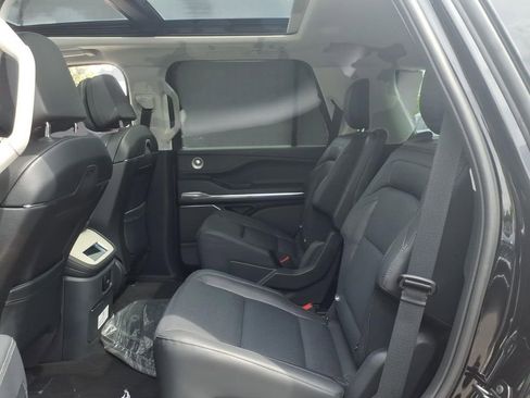 New 2026 Lincoln Navigator Reserve AWD/4WD image 5