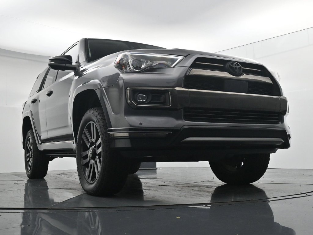Used 2021 Toyota 4Runner Nightshade AWD/4WD image 18