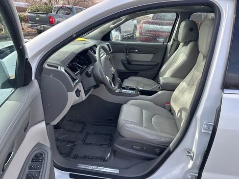 Used 2017 GMC Acadia Limited SLT image 11