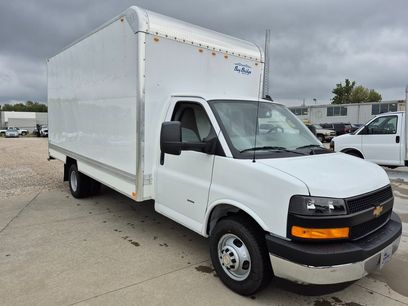 New 2025 Chevrolet Express 3500 w/ Power Convenience Package