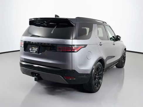 Used 2025 Land Rover Discovery Dynamic SE AWD/4WD image 5