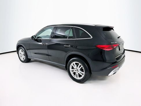 Used 2026 Mercedes-Benz GLC 300 image 6