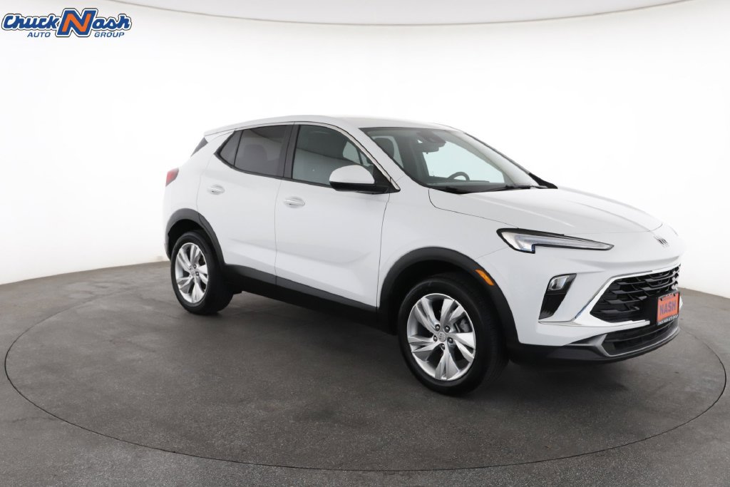 Used 2025 Buick Encore GX Preferred AWD/4WD image 2