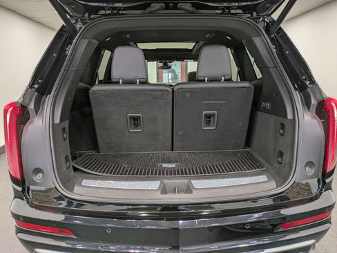 Used 2024 Cadillac XT6 Premium Luxury w/ LPO, Floor Liner Package image 24