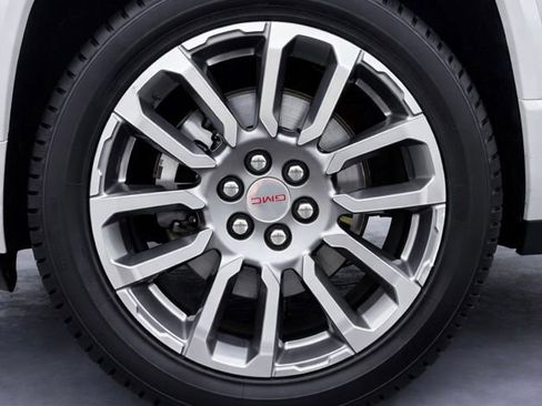 Used 2020 GMC Acadia Denali w/ Denali Ultimate Package image 41