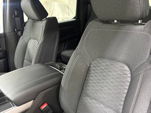 New 2026 RAM 1500 Express AWD/4WD image 16