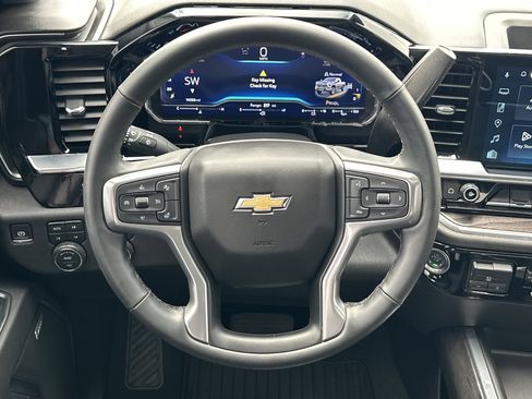 Certified 2025 Chevrolet Silverado 2500 LTZ w/ LTZ Plus Package image 25