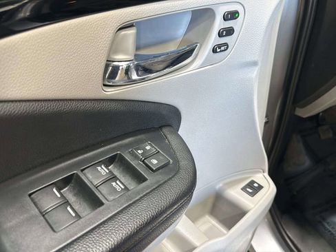 Used 2022 Honda Pilot Touring image 22