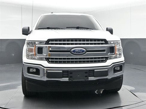 Used 2018 Ford F150 XLT w/ Equipment Group 302A Luxury RWD image 2