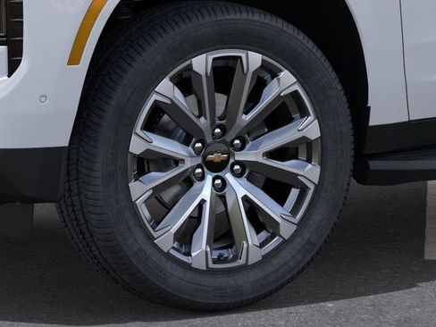 New 2026 Chevrolet Tahoe High Country w/ Sun And Tow Package AWD/4WD image 9
