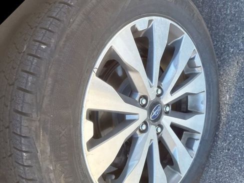 Used 2017 Subaru Outback 3.6R Touring image 47