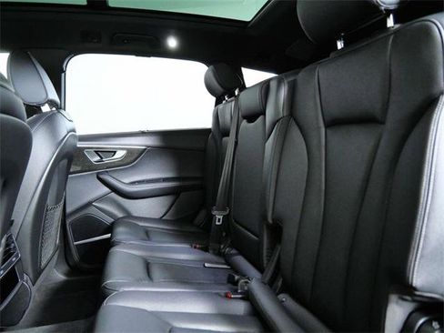 Used 2025 Audi Q7 2.0T Premium Plus image 15