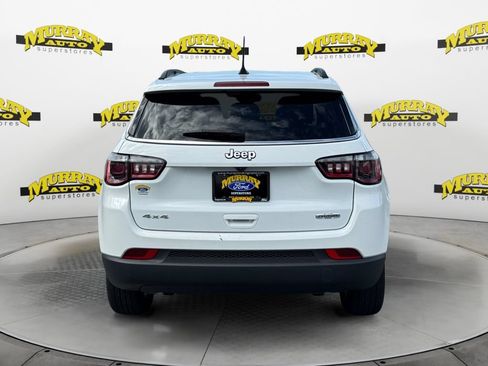 Used 2024 Jeep Compass Latitude AWD/4WD image 4