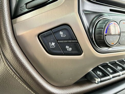 Used 2016 GMC Sierra 2500 Denali w/ Duramax Plus Package image 28