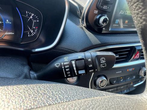 Used 2020 Hyundai Santa Fe SEL AWD/4WD image 10