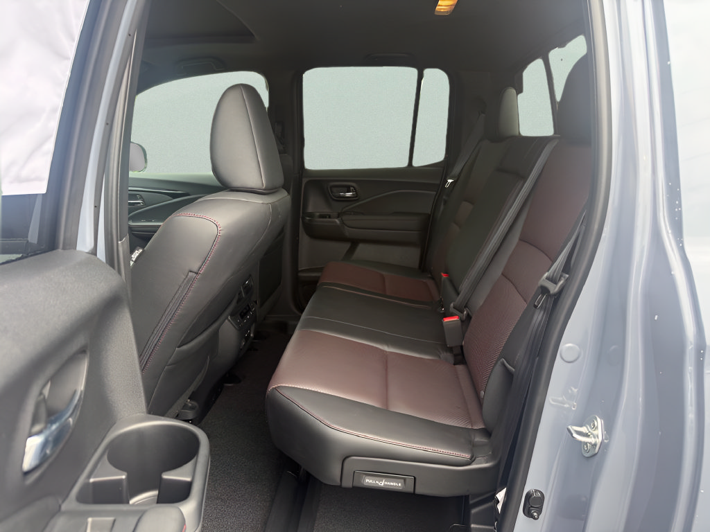 New 2026 Honda Ridgeline Black Edition image 11