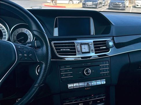Used 2016 Mercedes-Benz E 350 Sedan image 12