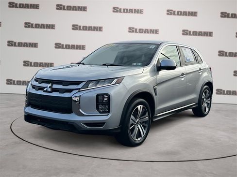 Used 2021 Mitsubishi Outlander Sport ES image 1