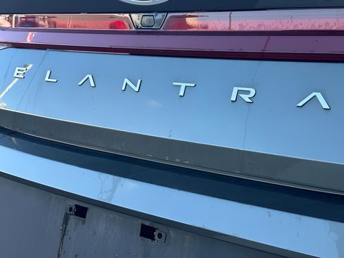 Certified 2024 Hyundai Elantra SEL image 12