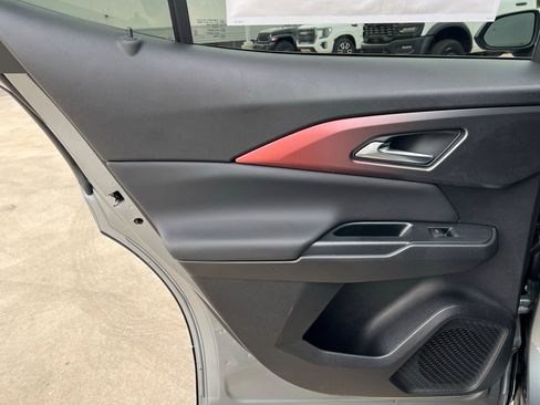 New 2026 Chevrolet Equinox EV RS image 19