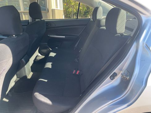 Used 2015 Subaru Impreza 2.0i image 9