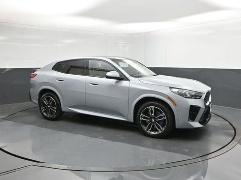 Used 2025 BMW X2 xDrive28i image 26