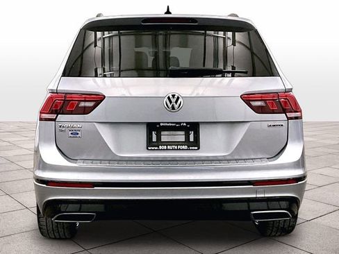 Used 2021 Volkswagen Tiguan SE R-Line w/ 3rd Row Seat Package AWD/4WD image 4