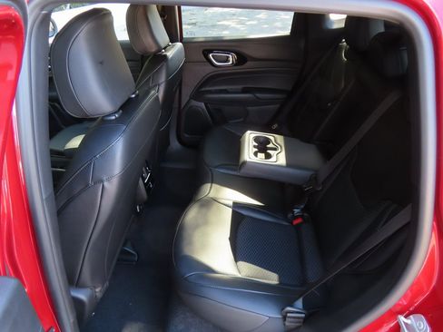 New 2026 Jeep Compass Latitude w/ Quick Order Package 29K image 23