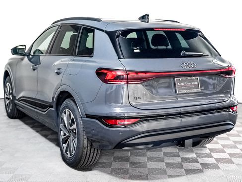 New 2025 Audi Q6 e-tron Premium Plus image 2