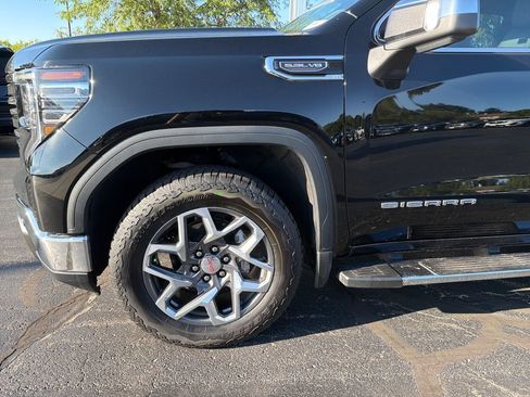 Used 2024 GMC Sierra 1500 SLT w/ SLT Premium Plus Package AWD/4WD image 27