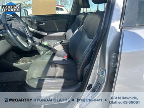 Used 2013 Toyota Prius Four image 3
