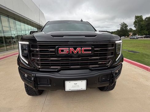 Used 2026 GMC Sierra 1500 AT4X AWD/4WD image 9