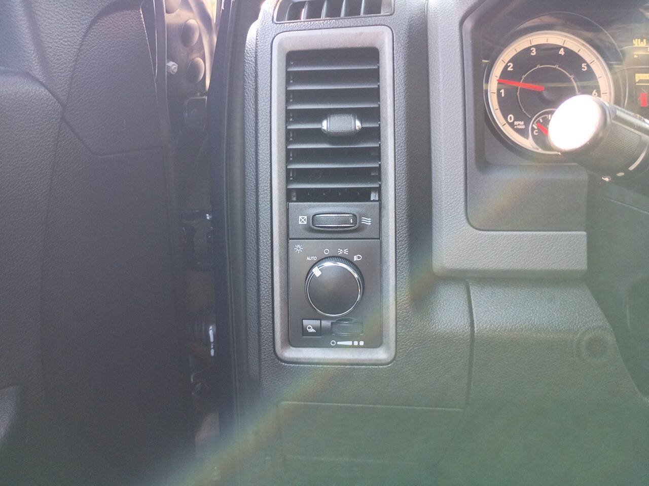Used 2018 RAM 1500 Tradesman w/ Popular Equipment Group AWD/4WD image 10