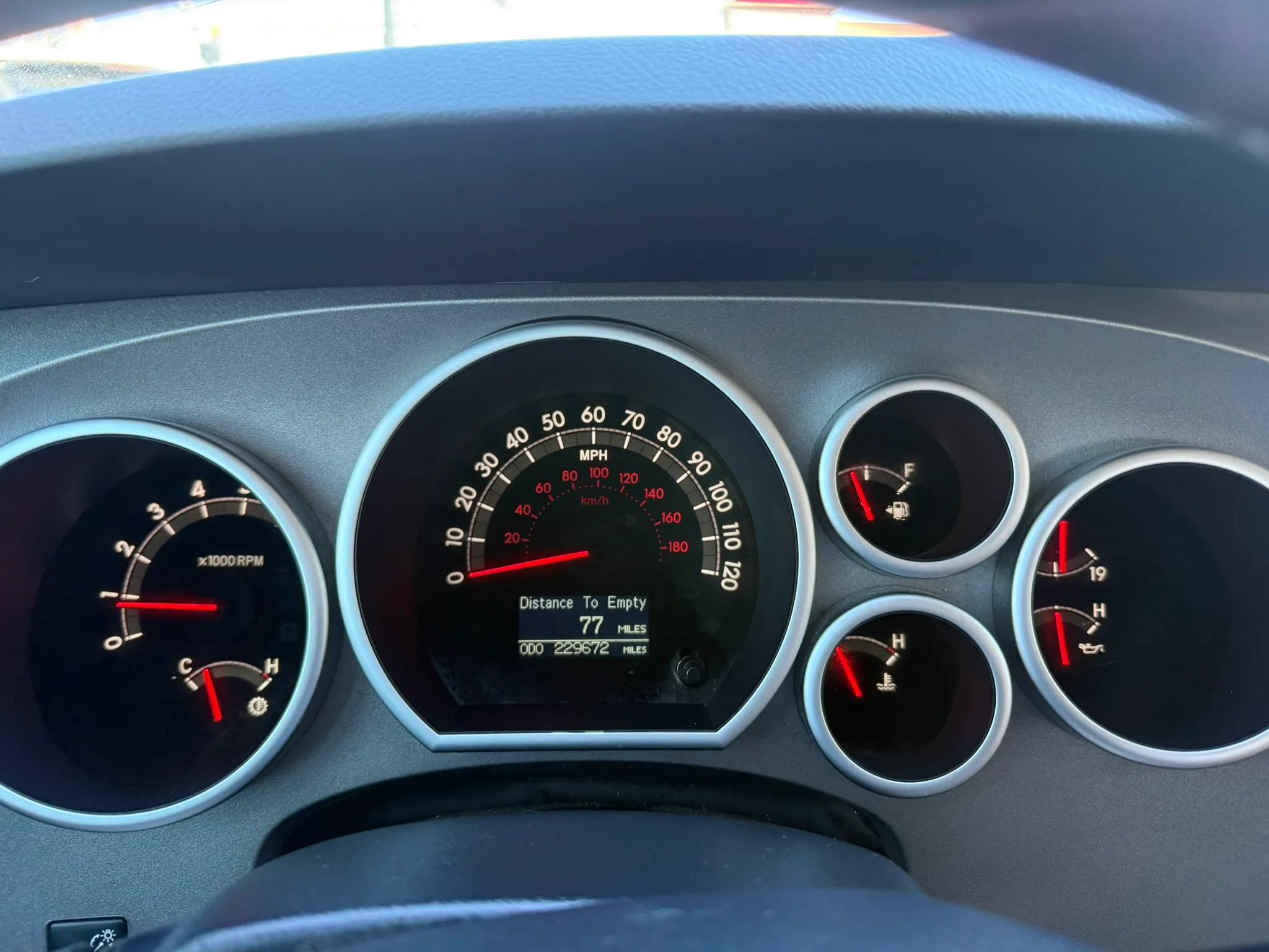 Used 2012 Toyota Tundra Limited w/ Platinum Pkg AWD/4WD image 29