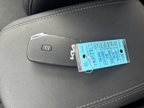 Certified 2026 Kia Seltos EX w/ EX Sunroof Package image 30