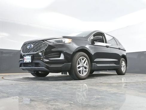 Used 2024 Ford Edge SEL AWD/4WD image 44